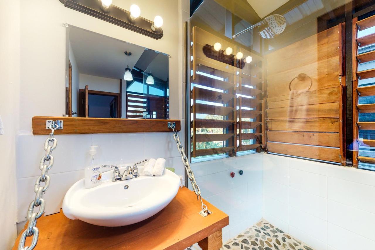 Inn The Trees Cabanas Placencia Εξωτερικό φωτογραφία